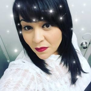 Meet your Posher, Iris